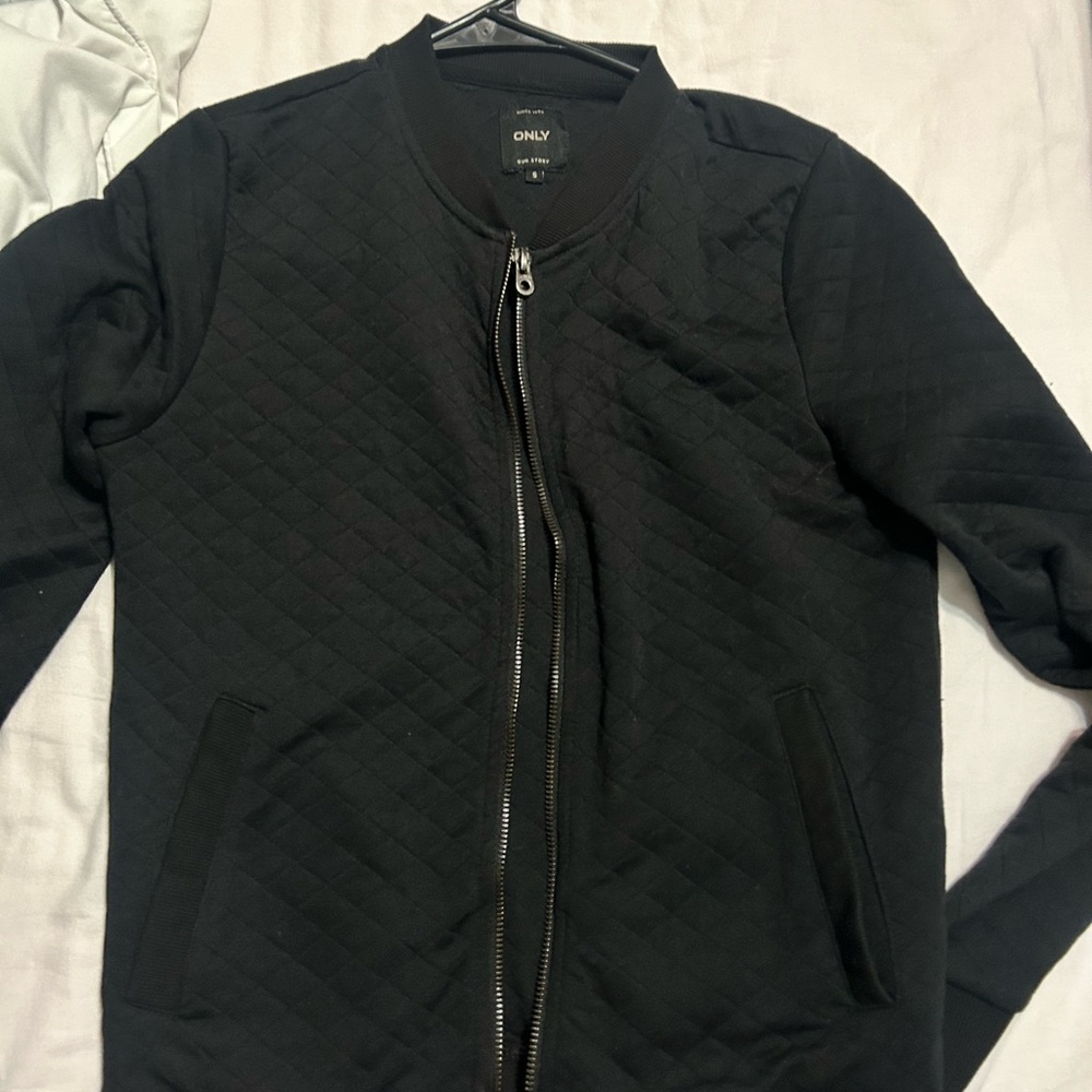 Bomber jacket
